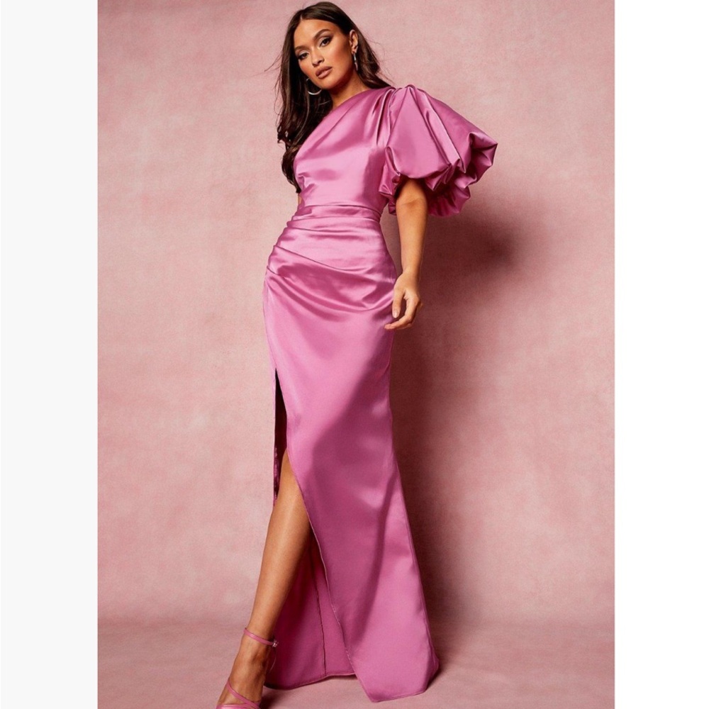 Boohoo Puff Sleeve One Shoulder Maxi Dress with Slit Size 6. NWT